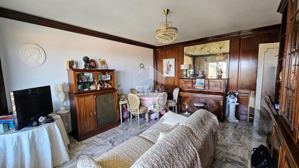 À vendre : Appartement 2 pièces avec vue mer à Vence