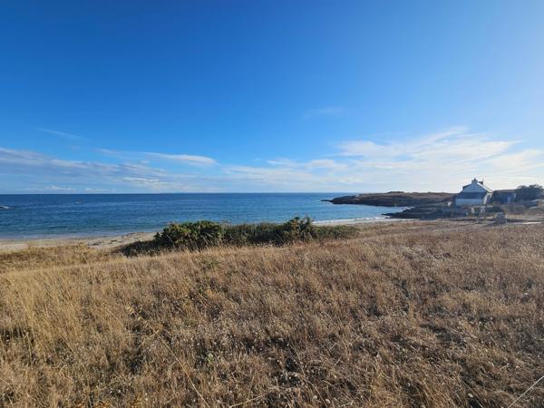 Pointe du Conguel : Souplex à rénover de 137 m²