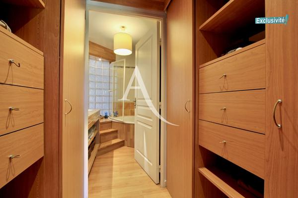 RARE SUR LATTES PORT-ARIANE - MAISON DE PLAIN-PIED - 6 PIÈCES - 140 M2 - 4 CHB - GARAGE - JARDIN 540 M2 ENVIRON