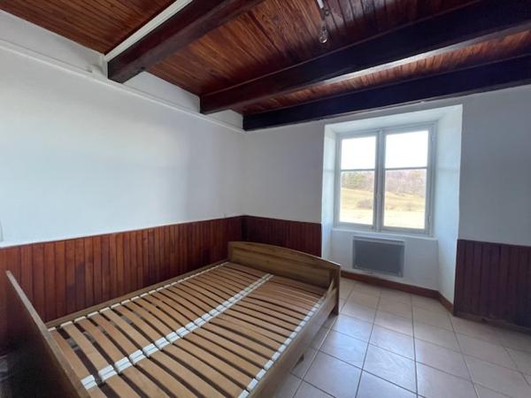 APPARTEMENT T2 PROCHE STATION MONTCLAR