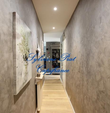 Maison à vendre 6 pièces LONS (64) sur 1014 m² de Terrain