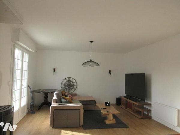 LOCMINE VILLE MAISON SUR SOUS-SOL 2600m² de terrain