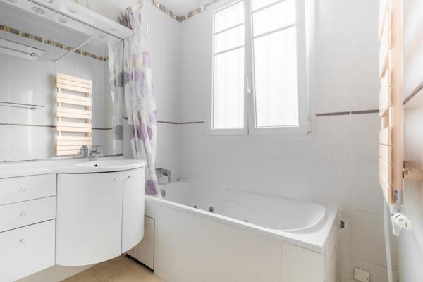 Viroflay RG - Immeuble 1930 sécurisé