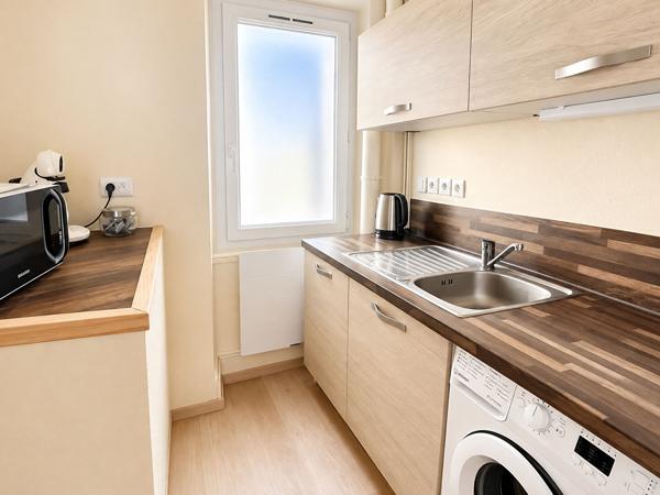 HYPER-CENTRE ? IMMEUBLE MIXTE À FORT POTENTIEL 120 000 €
