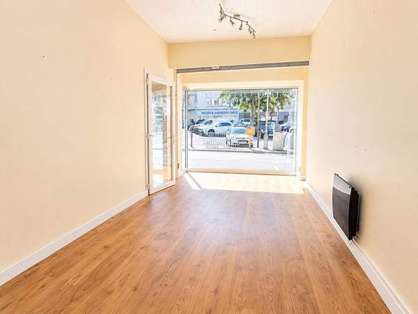 HYPER-CENTRE ? IMMEUBLE MIXTE À FORT POTENTIEL 120 000 €