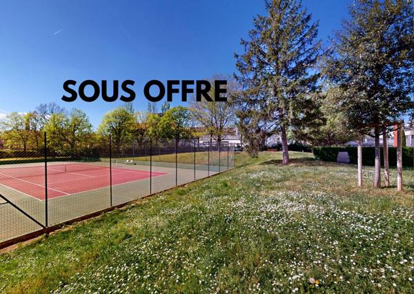 Appartement
         4 pièces
        - 95 m² Exclusivité 265 000 € *