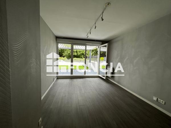 Location Appartement 2 pièces 47.39 m² - 7 RUE LOUIS LUMIERE Chartres De Bretagne 35131