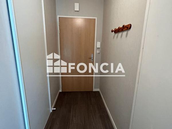 Location Appartement 2 pièces 47.39 m² - 7 RUE LOUIS LUMIERE Chartres De Bretagne 35131