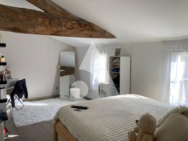 Maison 7 pièces 215 m2