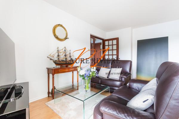 Appartement T4 avec balcon, garage et cave – Vue Deûle & Citadelle