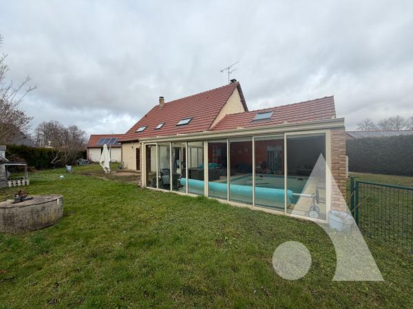 Maison 6 pièces 237.5 m2