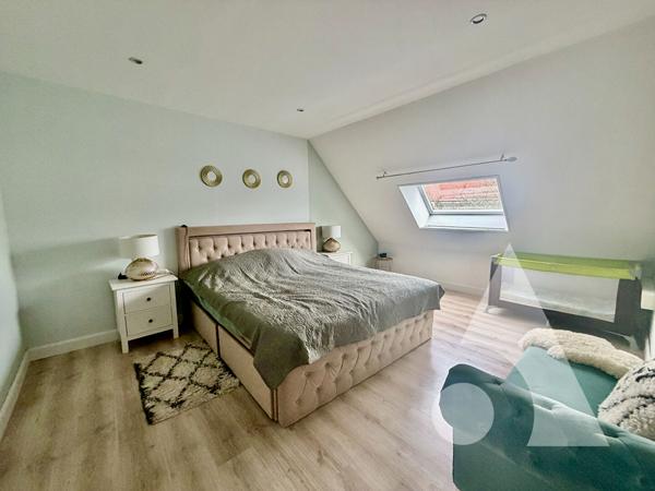 Maison 6 pièces 237.5 m2
