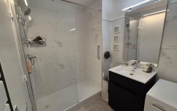 Appartement à vendre    3 pièces • 68,09 m2 Anglet