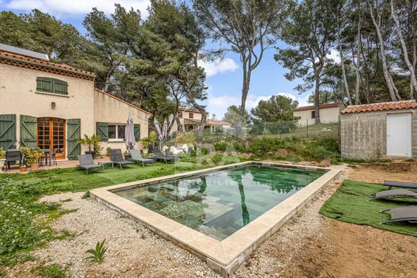 Maison Chateauneuf Les Martigues 7 pièce(s) 142 m2