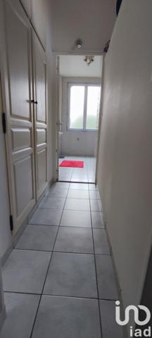 Maison de ville 4 pièces de 74 m² à Courbevoie (92400)