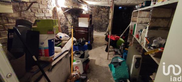 Maison de ville 4 pièces de 74 m² à Courbevoie (92400)