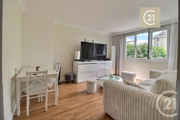 Appartement F3 à vendre  3 pièces - 54,53 m2 LES PAVILLONS SOUS BOIS - 93