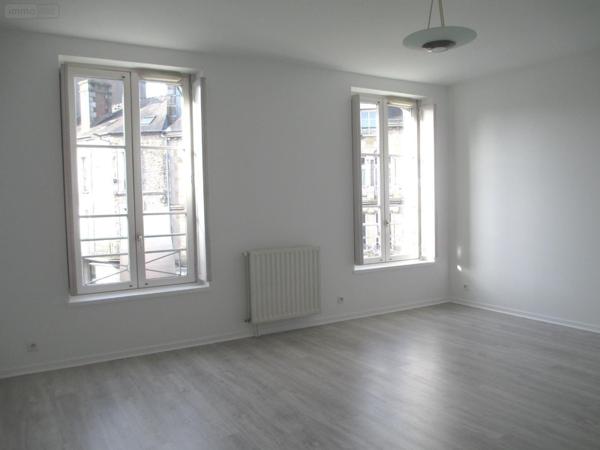 Appartement à louer à Fougères en Ille-et-Vilaine (35300), ref : 35034-353785