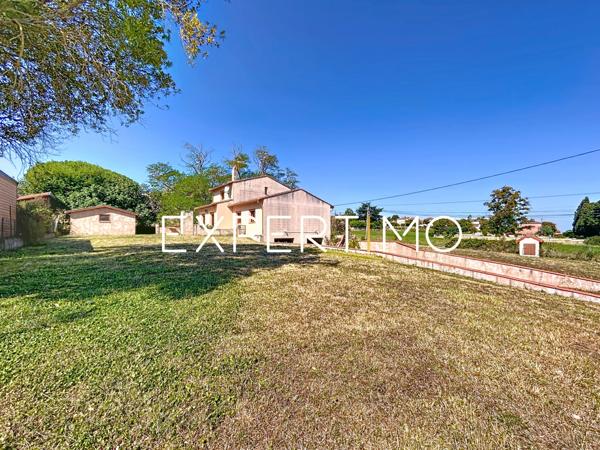 Montgiscard (31450) Montgiscard, maison 5 pièces 110 m2 env. avec sous-sol complet et annexe sise sur une parcelle de 1380m2.