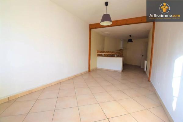 Location                                                      Maison
                        
                     2 pièces                      44 m2                     à Estrées-Saint-Denis