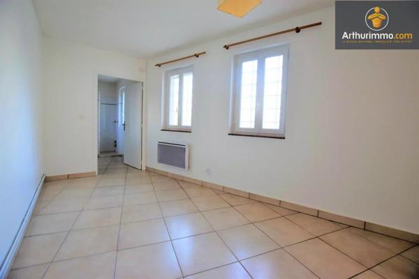 Location                                                      Maison
                        
                     2 pièces                      44 m2                     à Estrées-Saint-Denis