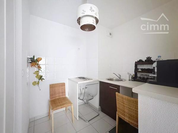 Bien immobilier mixte lieu de vie ou professionnel une visite s’impose...