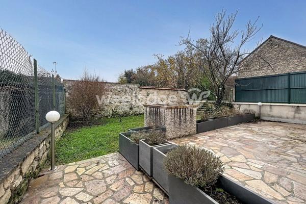 Maison à vendre 6 pièces de 136,58 m² à Éragny