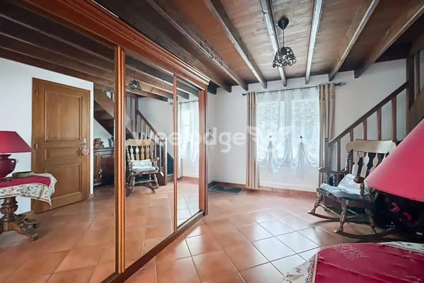 Maison à vendre 6 pièces de 136,58 m² à Éragny