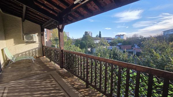 A vendre (82) Maison Montauban 184 m² , 4 chambres , bureau , jardin et garage