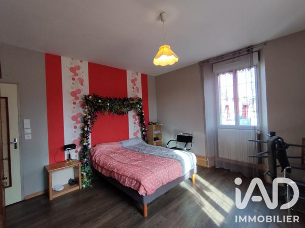 Maison à vendre 7 pièces 152 m² Bais
