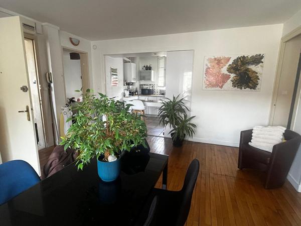 Appartement Saumur 3 pièces 85 m2 + PARKING + CAVE