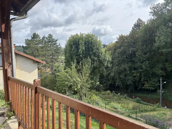 Maison Plain pied 4 pièces sur demi sous sol AURILLAC (15000