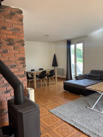 Maison Plain pied 4 pièces sur demi sous sol AURILLAC (15000