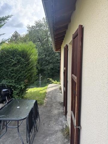 Maison Plain pied 4 pièces sur demi sous sol AURILLAC (15000