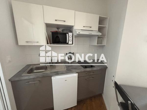 Location Studio meublé 21.6 m² - 41 RUE MONTPENSIER Pau 64000