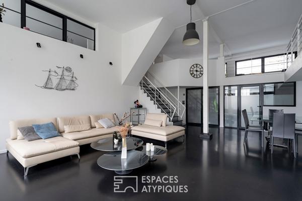 Maison contemporaine dans une ancienne usine