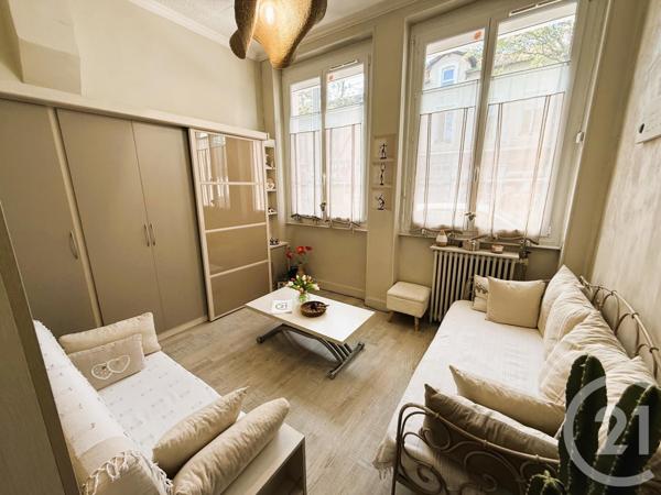 Appartement Local à vendre  4 pièces - 72,87 m2 ST FONS - 69