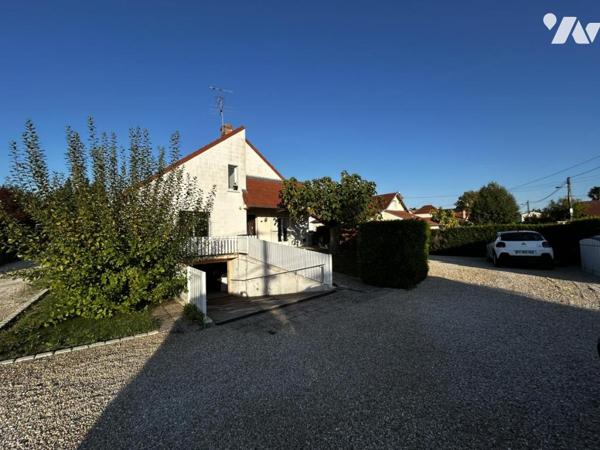 Spacieuse maison familiale avec sous-sol complet