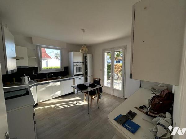 Spacieuse maison familiale avec sous-sol complet