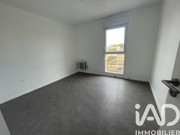 Location appartement 3 pièces 63 m² Montlouis-sur-Loire