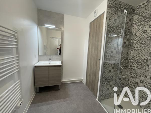 Location appartement 3 pièces 63 m² Montlouis-sur-Loire