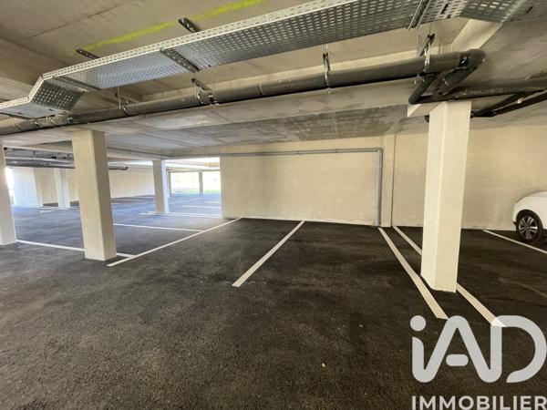 Location appartement 3 pièces 63 m² Montlouis-sur-Loire