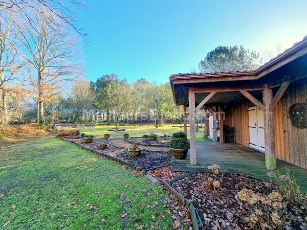 Maison de plain pied 4 pièces 160 m2, terrain 6190 m2