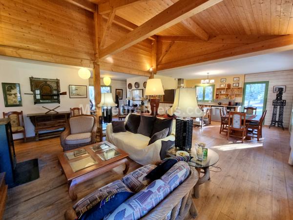 Maison de plain pied 4 pièces 160 m2, terrain 6190 m2