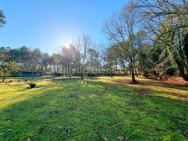 Maison de plain pied 4 pièces 160 m2, terrain 6190 m2