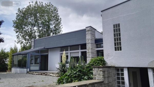 Maison à louer à Loudéac dans les Côtes-d'Armor (22600), ref : 22110-L358