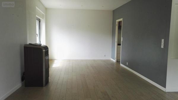 Maison à louer à Loudéac dans les Côtes-d'Armor (22600), ref : 22110-L358