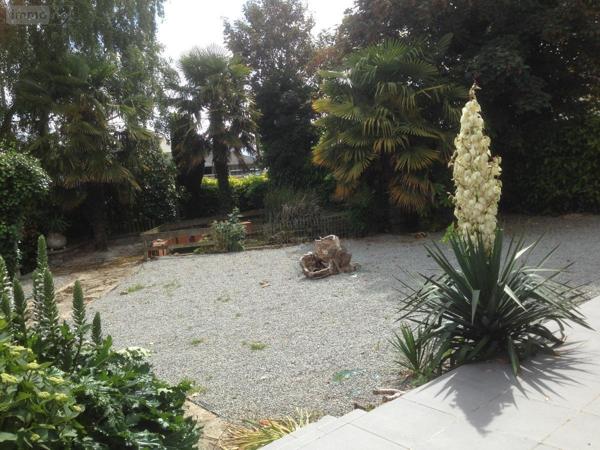 Maison à louer à Loudéac dans les Côtes-d'Armor (22600), ref : 22110-L358