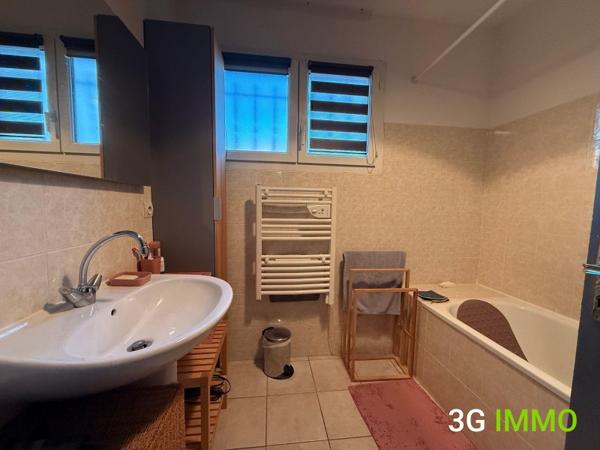 Location / Maison T4