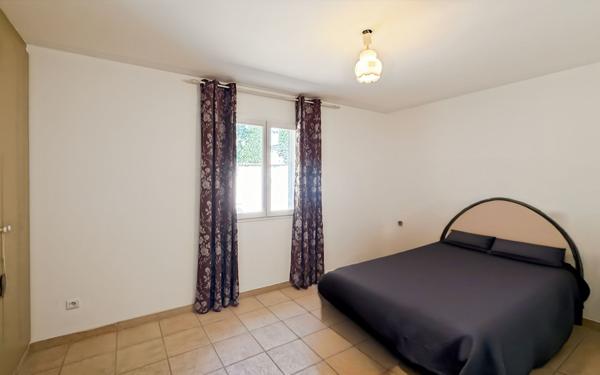 Maison à vendre    6 pièces • 146 m2 Fréjus